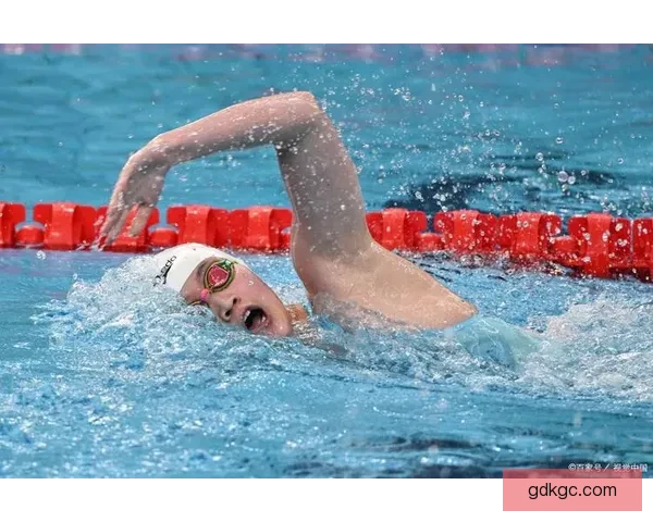 泳坛璀璨：重温激情赛事盛况