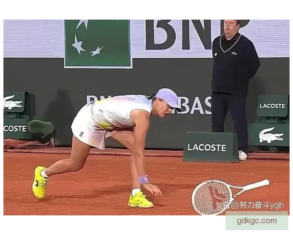 网球赛事：巅峰对决，胜者称霸，败者沦陷