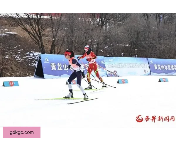 精彩绽放的雪上竞技：冬季滑雪邀请赛探秘