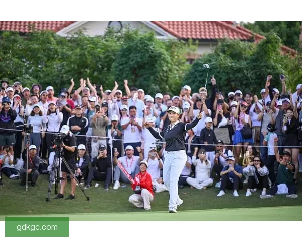 高尔夫赛事精彩瞬间总览